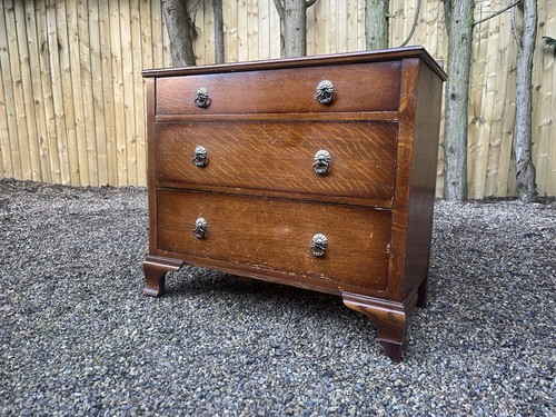 Vintage oak chest - of, drawers