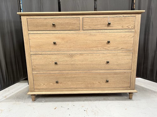 Rowen wren latham solid oak - &,