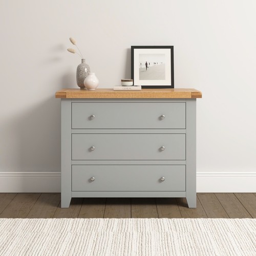 Windsor drawer chest of - 3,